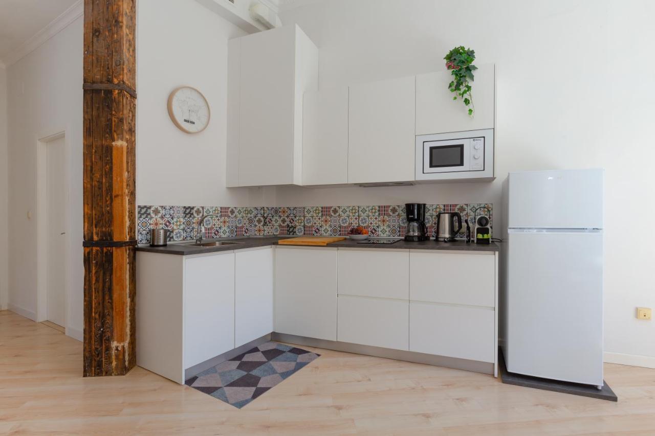 Luminoso Apartamento De Dos Habitaciones Con Vistas A Las Catedral มาลากา ภายนอก รูปภาพ