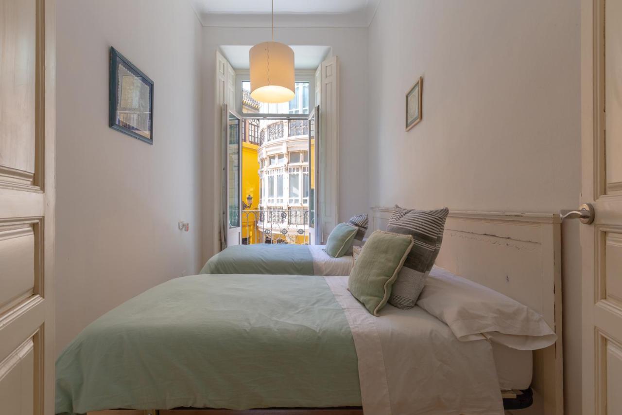 Luminoso Apartamento De Dos Habitaciones Con Vistas A Las Catedral มาลากา ภายนอก รูปภาพ